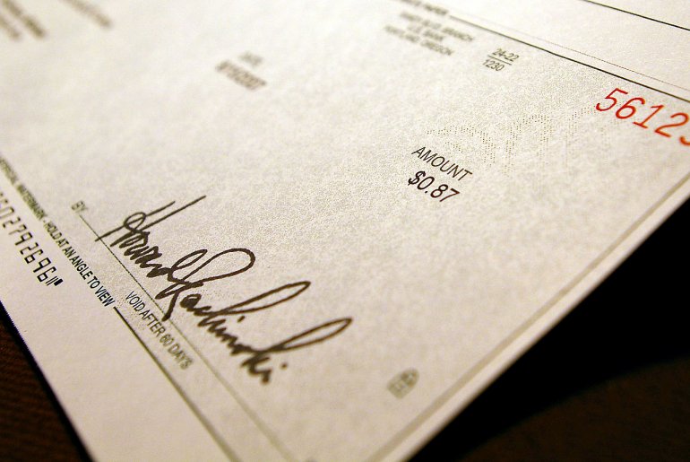 Cheque bancario en el juego