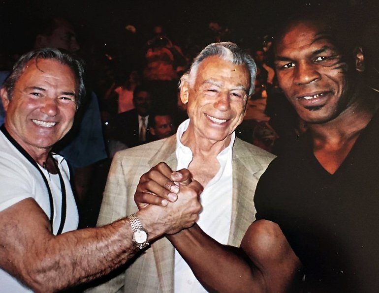 Kirk Kerkorian y Mike Tyson