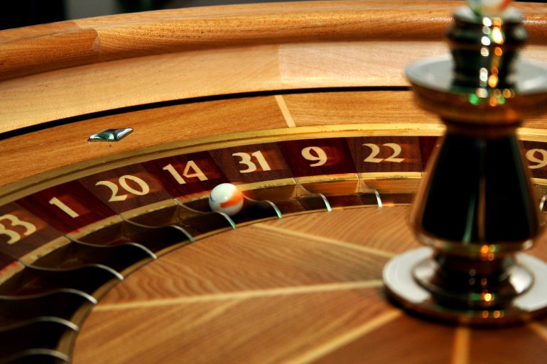 la ruleta la bola en rojo