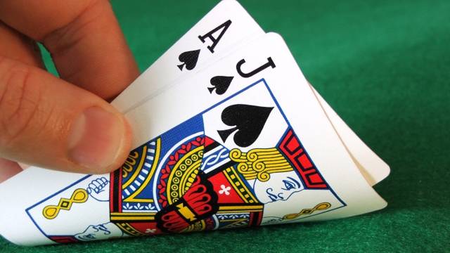 Blackjack de lanzamiento Vs. Blackjack de zapato