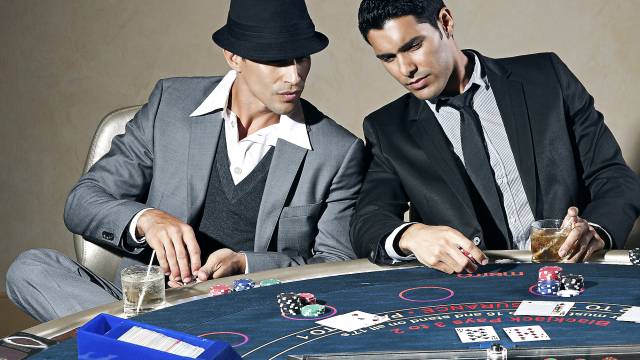 Hole Carding en el Blackjack