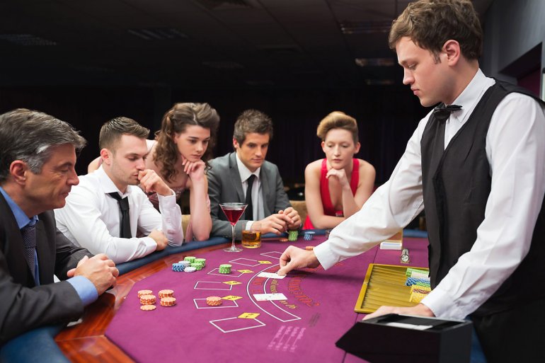 Blackjack con crupier