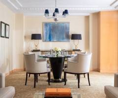 Les Ambassadeurs Club: Suite con terraza