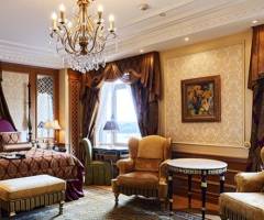 Shangri La Kyiv: Suite Real