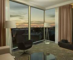Olympic Park Casino Tallinn: Suite King Deluxe de un dormitorio