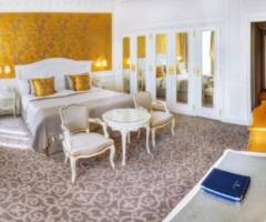 Casino Cafe de Paris Monte-Carlo: Habitación Deluxe