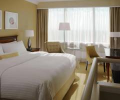 Marriott Hotel & Casino Warsaw: Suite de dos niveles