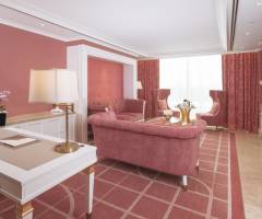 Okada Manila: Suite Junior