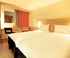 Casino Barriere Courrendlin: Habitación de invitados