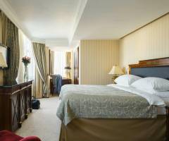 Billionaire Casino Kyiv: Apartamentos del Gobernador