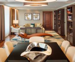 Casino at JW Marriott Bucharest Grand Hotel: Suite Presidencial, Suite Presidencial de 1 dormitorio, 1 Rey, Sofá cama