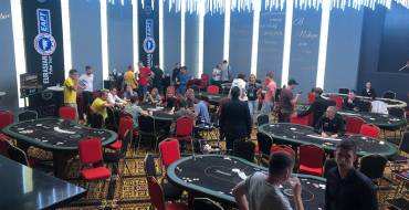 Altai Palace Casino: Póquer