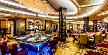 Bellagio Hotel and Casino: Amplios salones para juegos