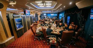 Carat Casino Belarus: Sala de póquer