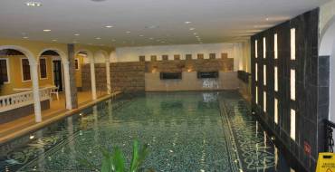 Casa Real Hotel & Casino Macau: Piscina