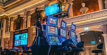Casino Admiral Mendrisio: Interior elegante