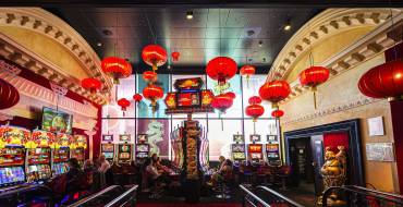 Casino Barriere Enghien-les-Bains: El interior de una casa de juego