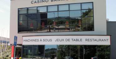 Casino Barriere Fribourg: Edificio moderno