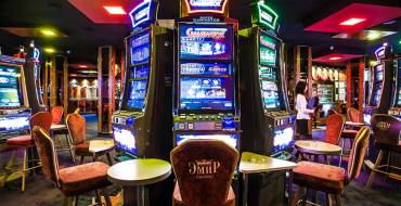 Casino Emir Minsk: La zona de máquinas expendedoras