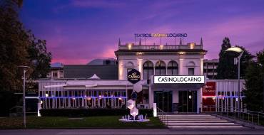Casino Locarno Switzerland: Entrada al Casino Locarno