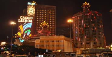 Hotel Lisboa Macau: Vista nocturna