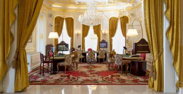 Les Ambassadeurs Club: Casino único