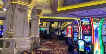 Mandalay Bay Resort & Casino: Sala de juego