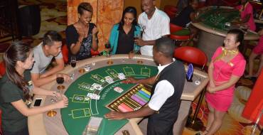 New Oriental Casino: Póquer