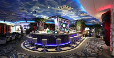 Olympic Voodoo Casino: Un bar en el corazón del casino