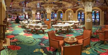 Royal Casino SPA & Hotel Resort: Espacio de juego