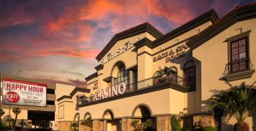 Silver Sevens Hotel & Casino: Sietes de Plata