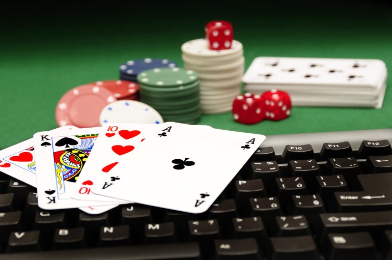 Tarjetas y fichas en el teclado